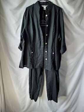 Nikki Valenti Black Linen Relaxed Pants & Shirt Set